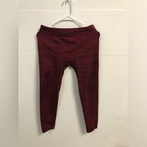 Red Fleece Lined Capri Leggings Size OS (Small)